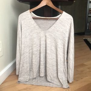 WILFRED FREE V NECK SWEATER